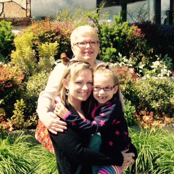 💃🏼 Welcome To Heidi's Collection 👠 👙 💄 - Picture 8 of 10